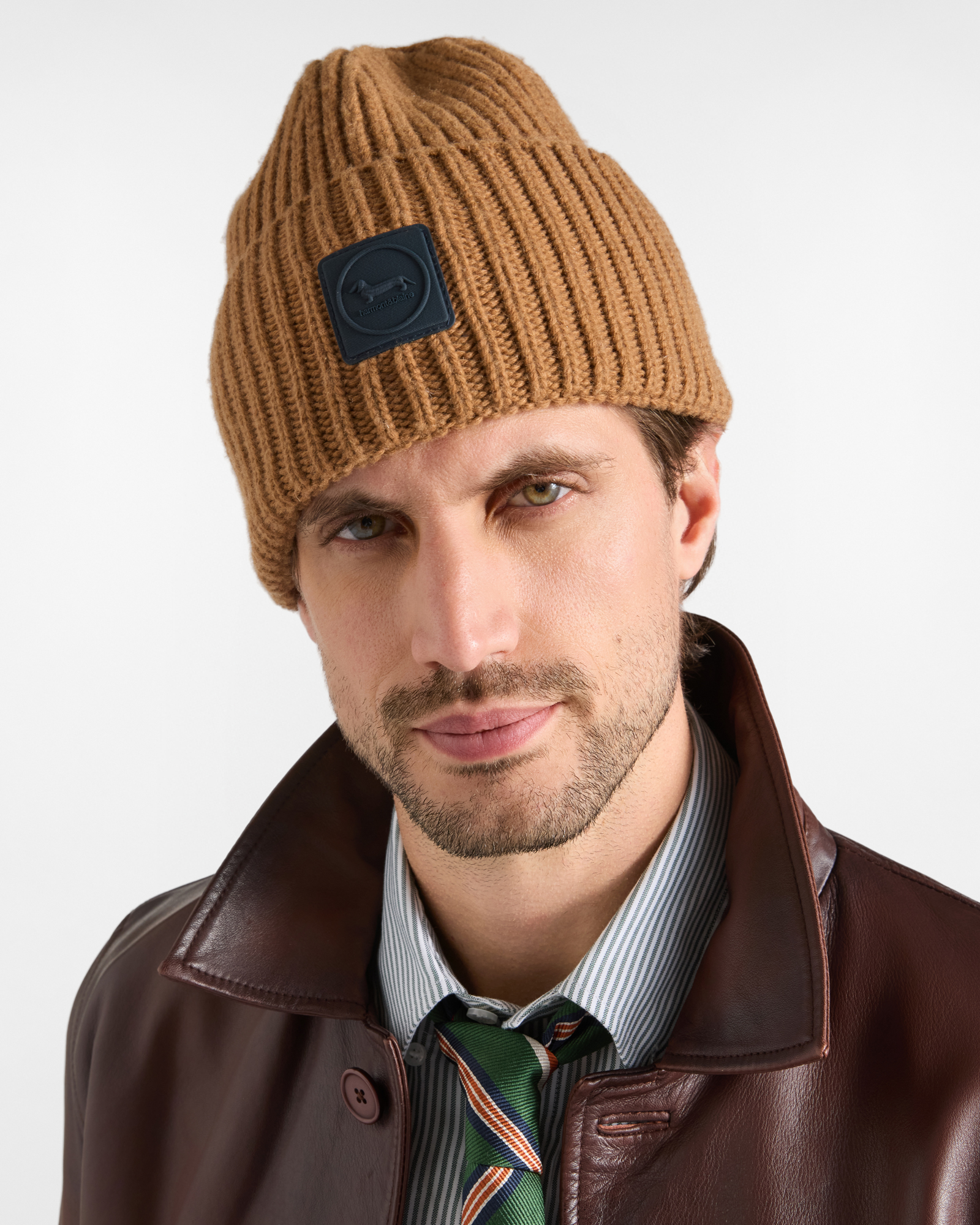 Beanie Uomo in misto lana e cashmere con patch signature marrone chiaro