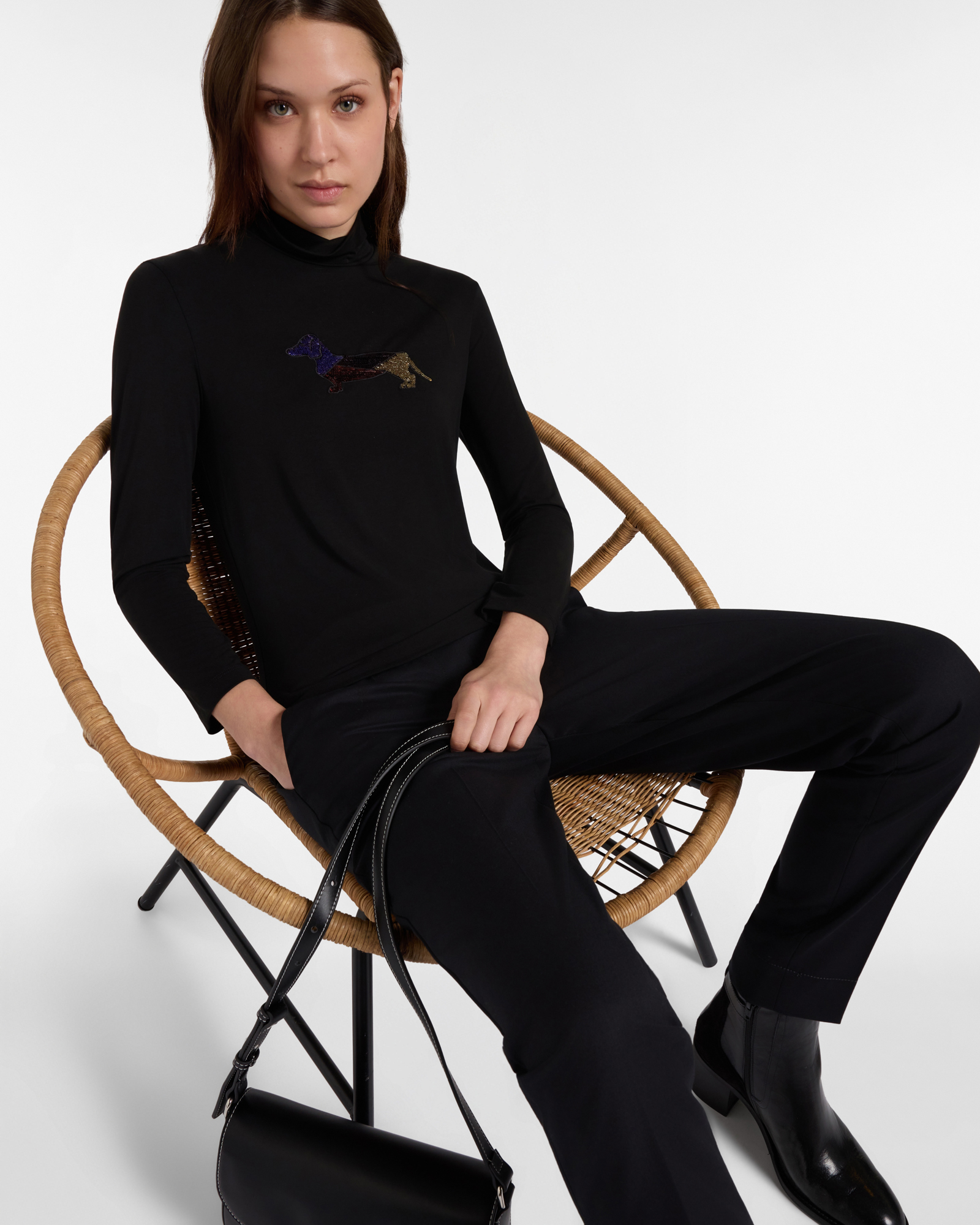 T-shirt Donna Dolcevita in Modal Stretch con Bassotto in Paillettes, NERO, large